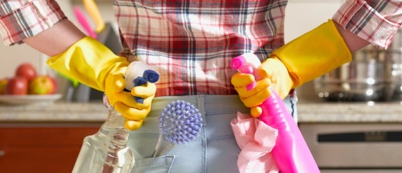 Tips and Hacks for Cleaning House Fast Like The Pros