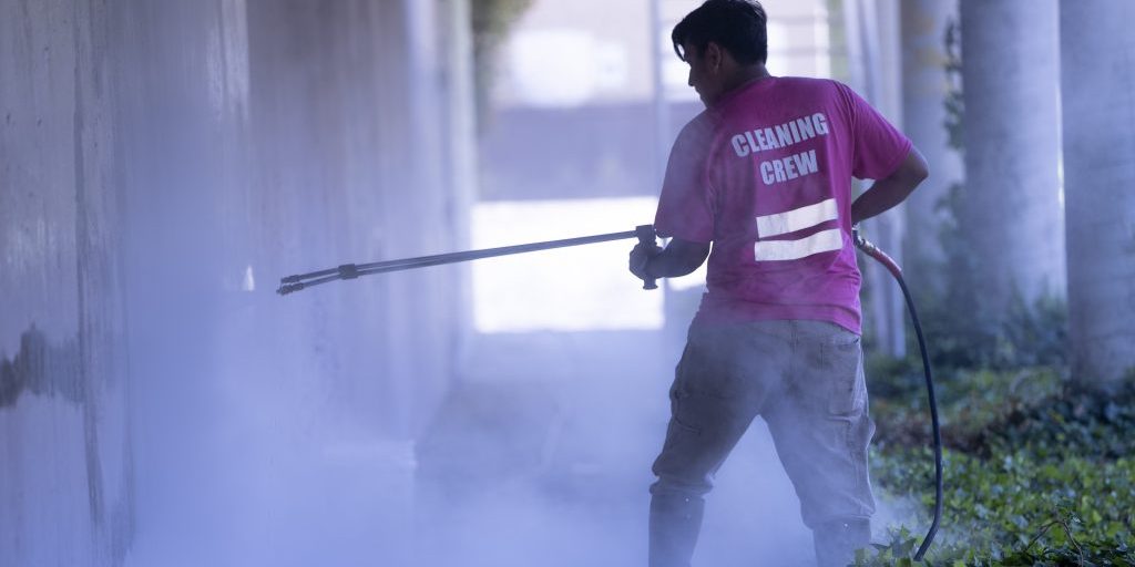 soft washing and power washing 