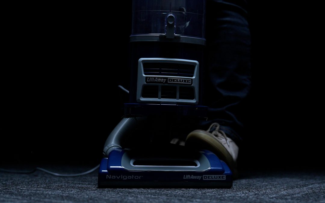 A Versatile Cleaning Companion: Shark NV360 Navigator Lift-Away Deluxe Upright Vacuum