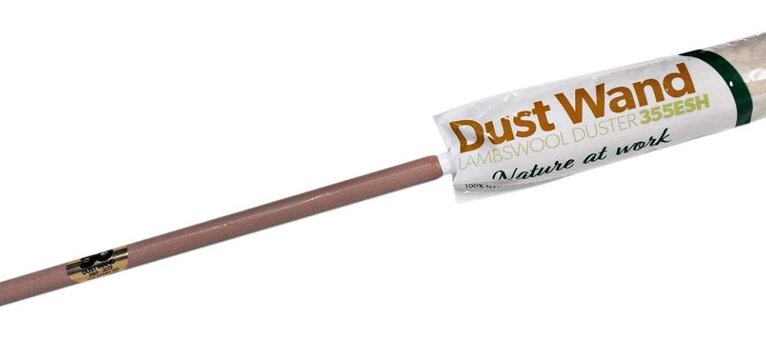 Lambswool Duster with Extended Wand: A Natural Magnet for Dust