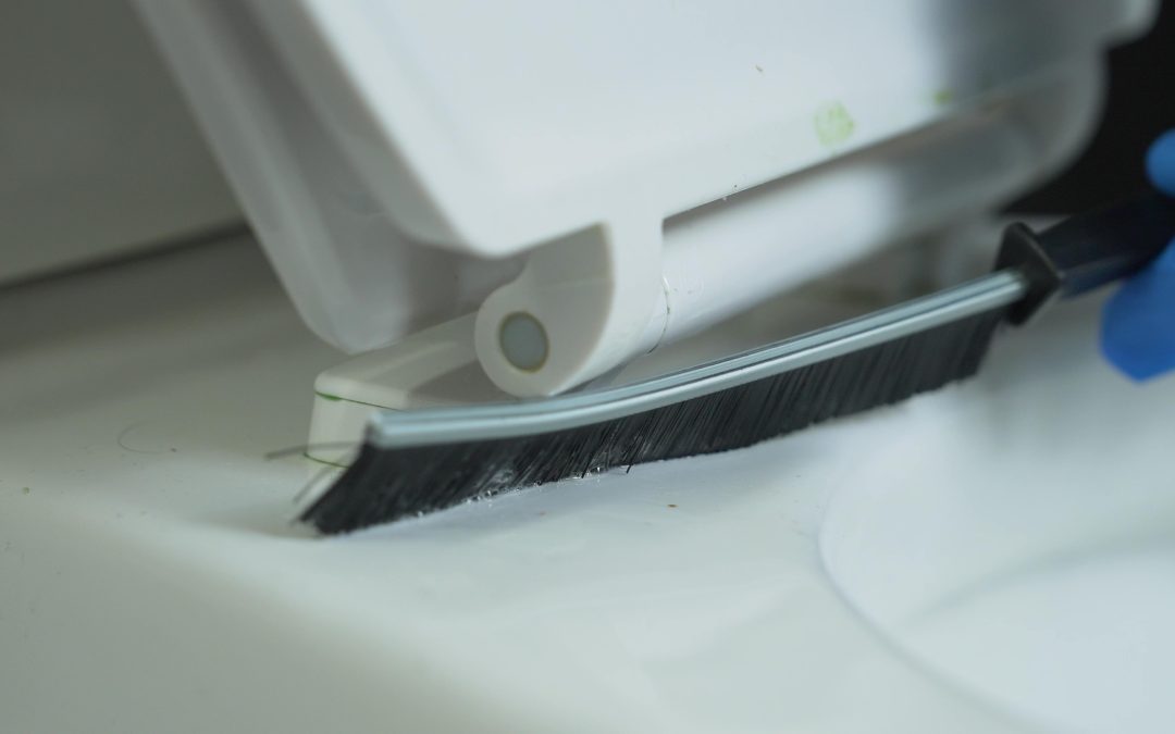 The Crevice Cleaning and Gap Brush Tool Every Cleaning Kit Needs!