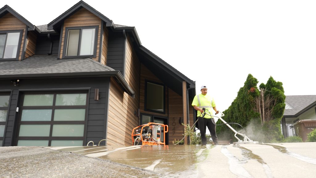 Driveway Cleaning and Sealing